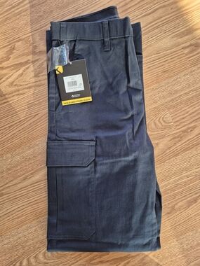 BB Dakota Men's Cargo Pants in Navy